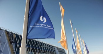 BERD va prelua 30% din acţiunile Raiffeisen Bank Aval din Ucraina Banca Europeana pentru Reconstructie si Dezvoltare